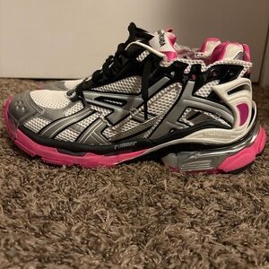 Balenci runners Men's Sneakers in Pink, Gray, and White